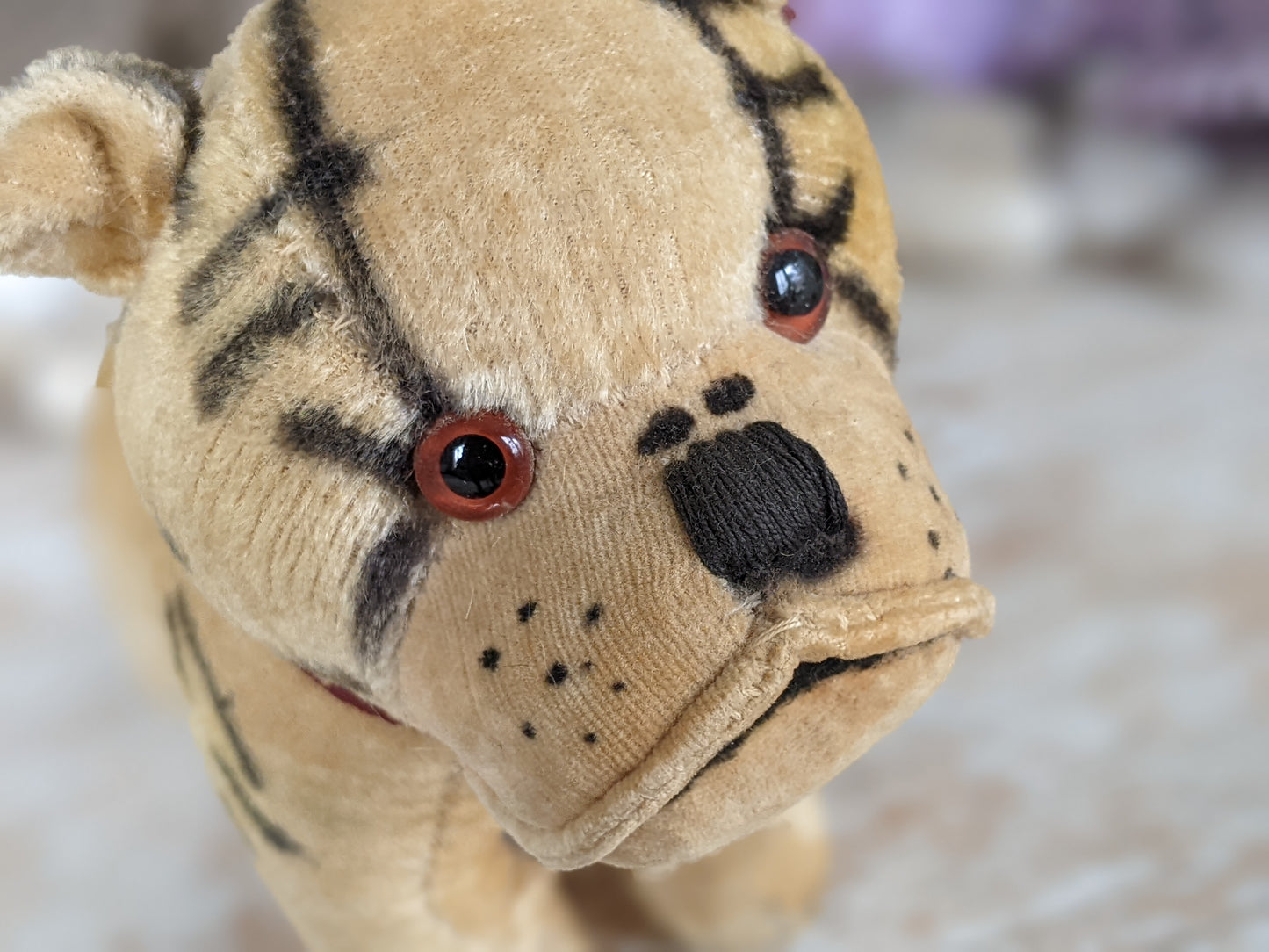 1950s Straw Stuffed Bulldog **Amazing Condition