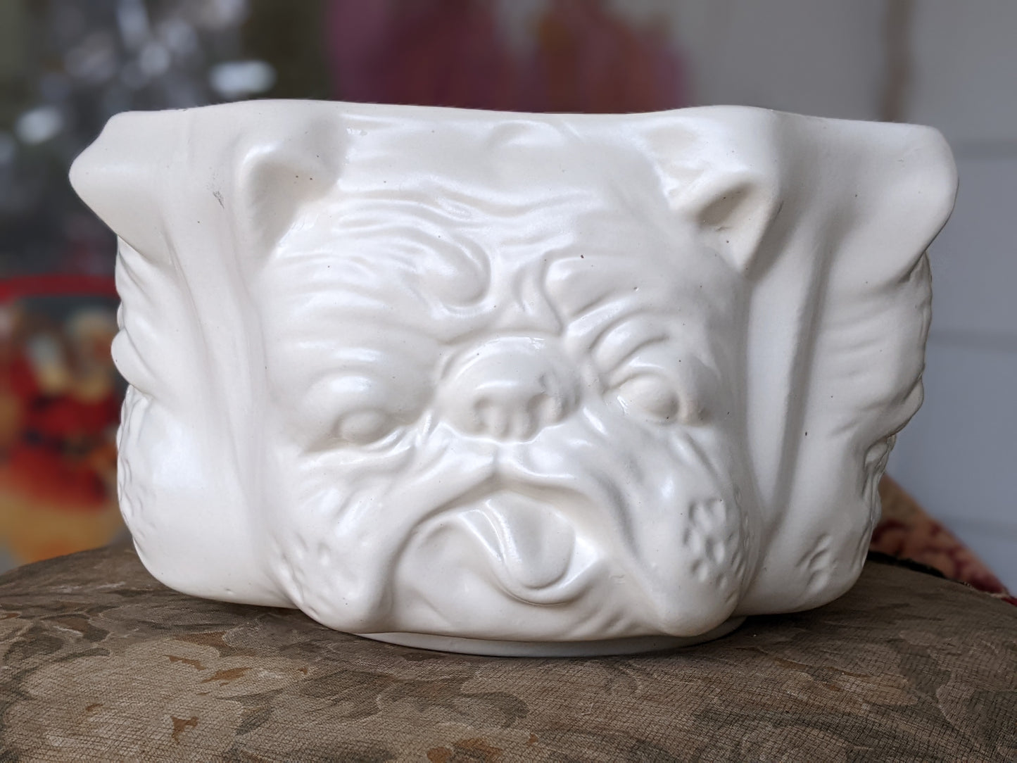 1981 Bulldog Planter Bowl **Rare!! **Dog Lovers