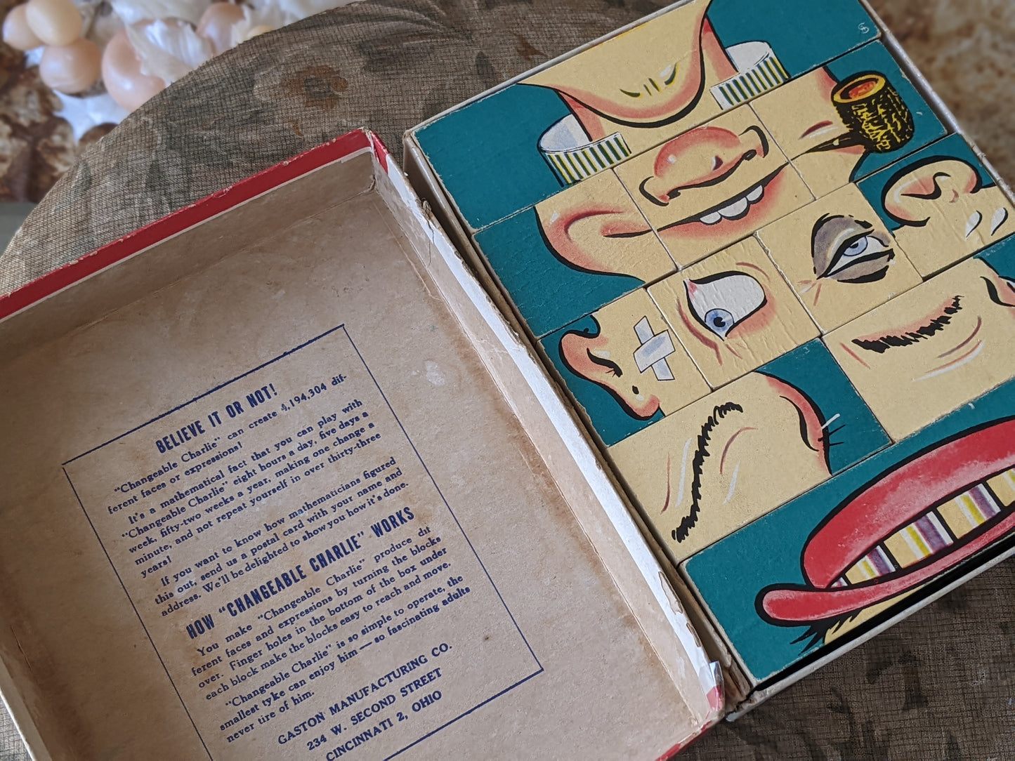 1948 Changeable Charlie Wooden Changeable Blocks Puzzle **No Batteries Required