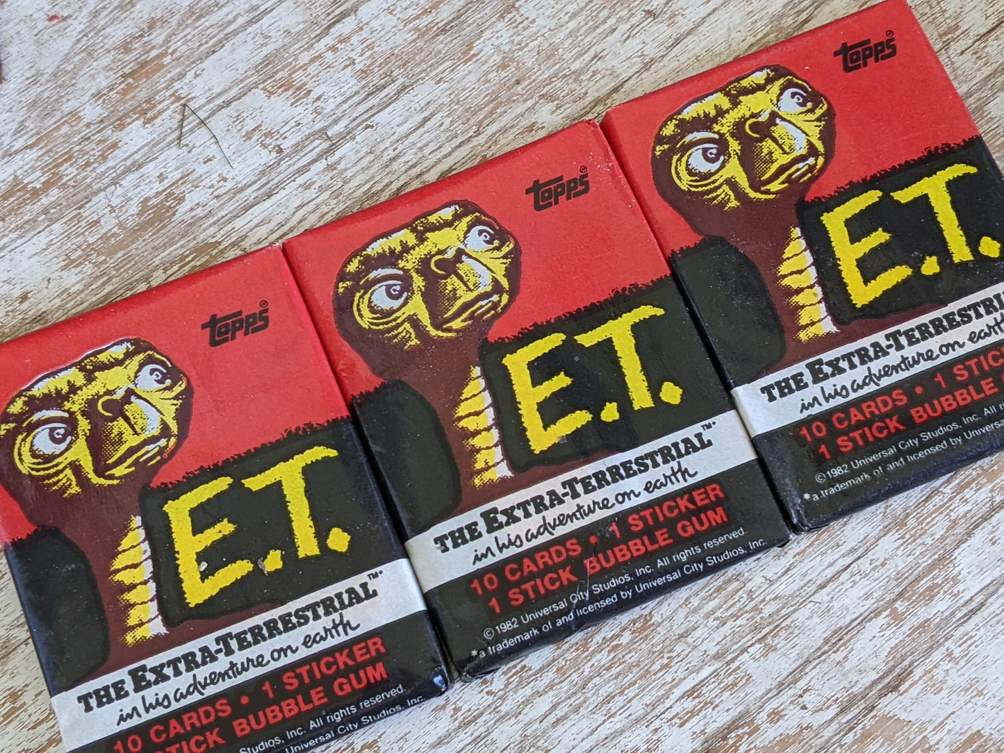 1982 E.T. Extra-Terrestrial 3 New Original Wax Packs by Topps