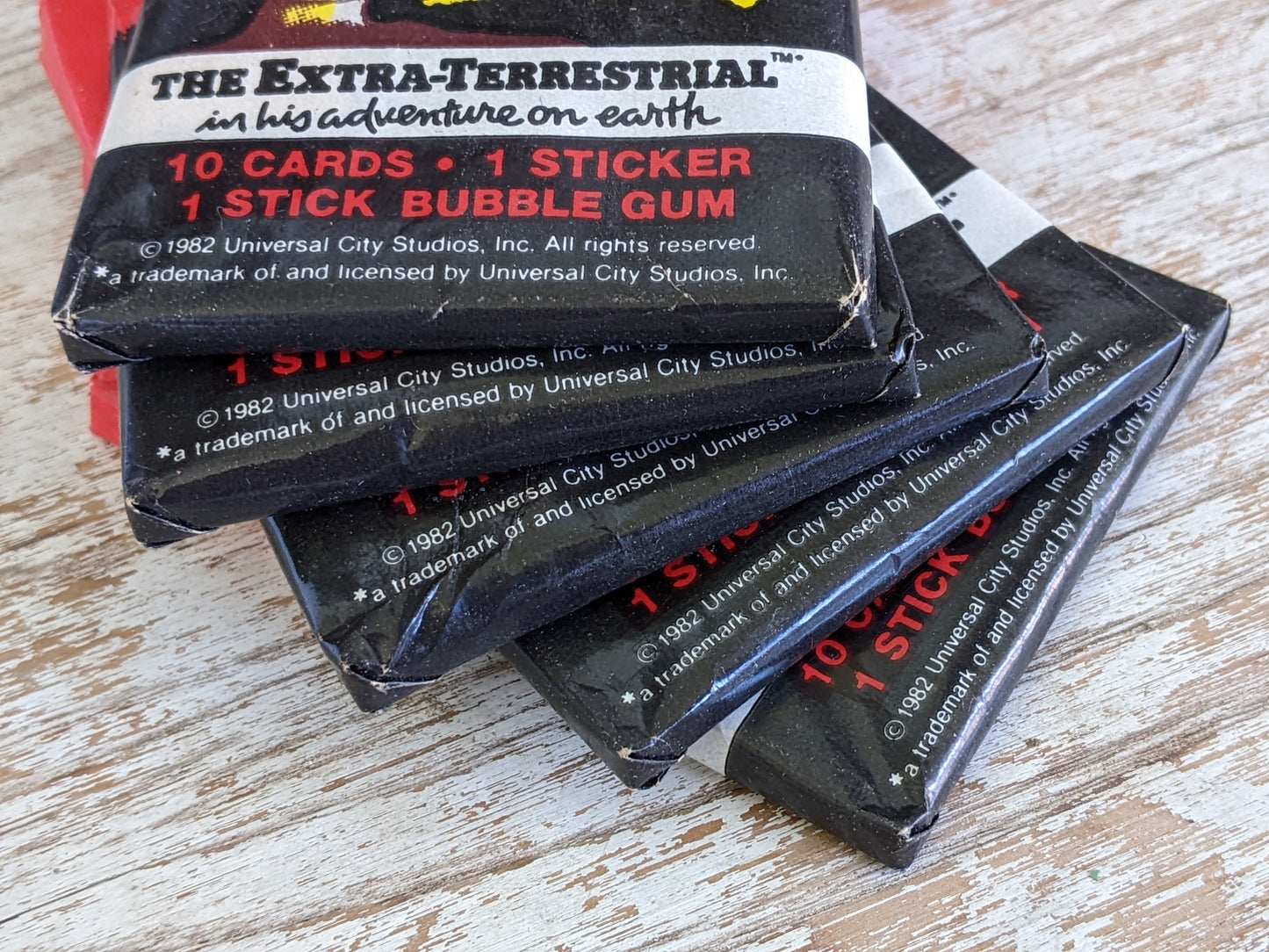 1982 E.T. Extra-Terrestrial 5 New Original Wax Packs by Topps