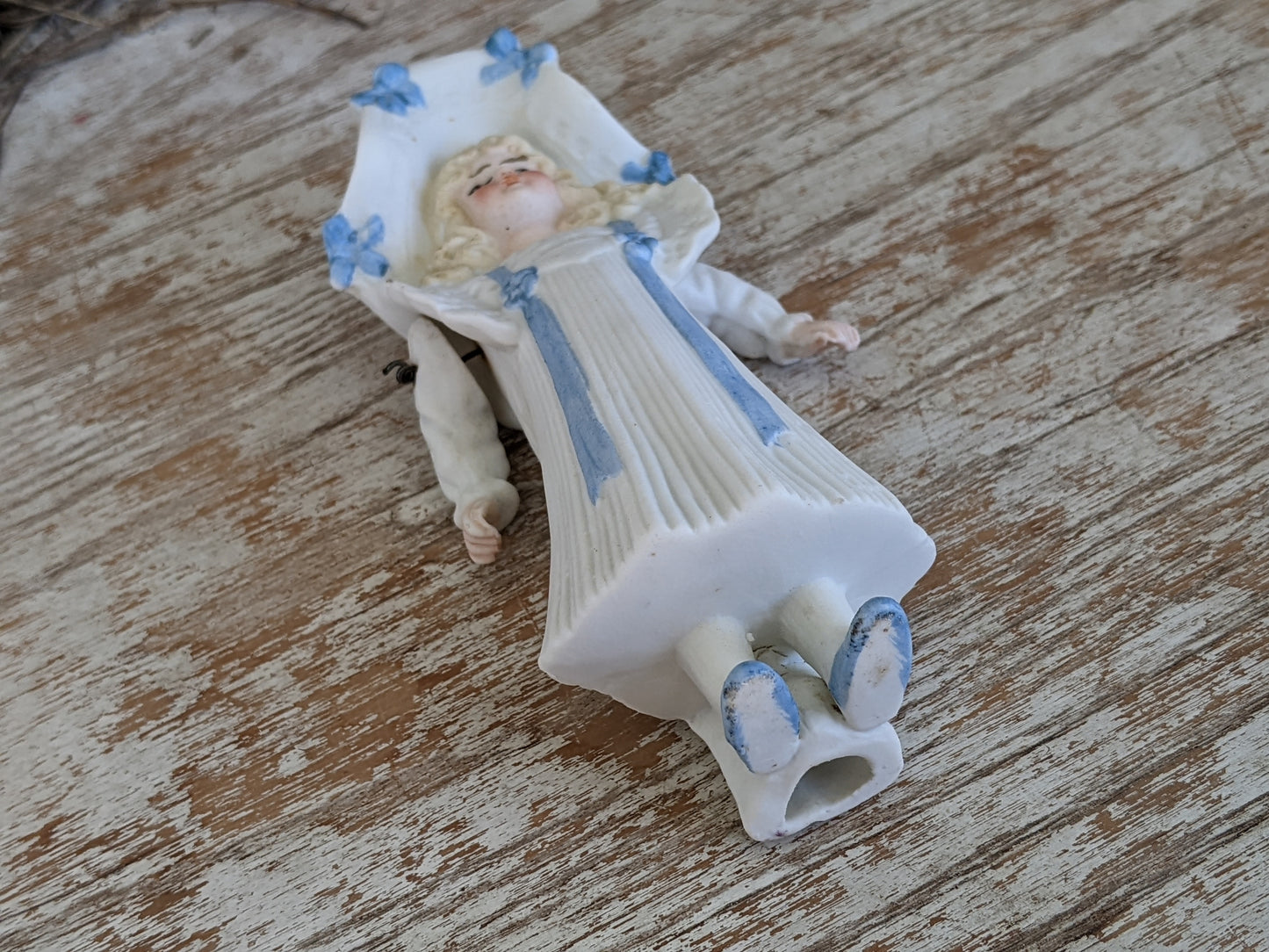 1900's Rare Bonnet Bisque Wire Jointed Doll Long Dress **Early in Rare Condition