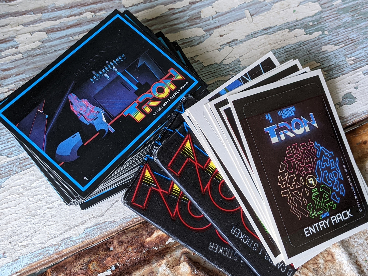 1981 Tron Ultra Complete Collection of 66 Cards 8 Stickers & 2 Sealed Wax Packs