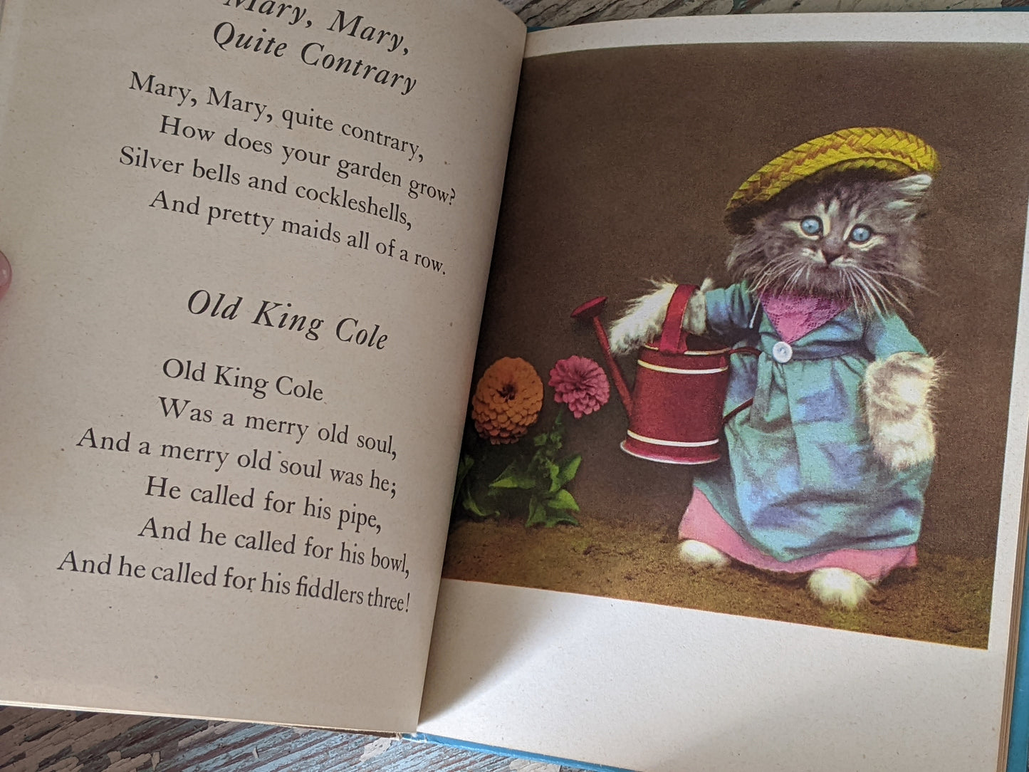 1941 The Little Kittens' Nursery Rhymes Hardcover by Rand McNally 440-25 **Book-Elf Books