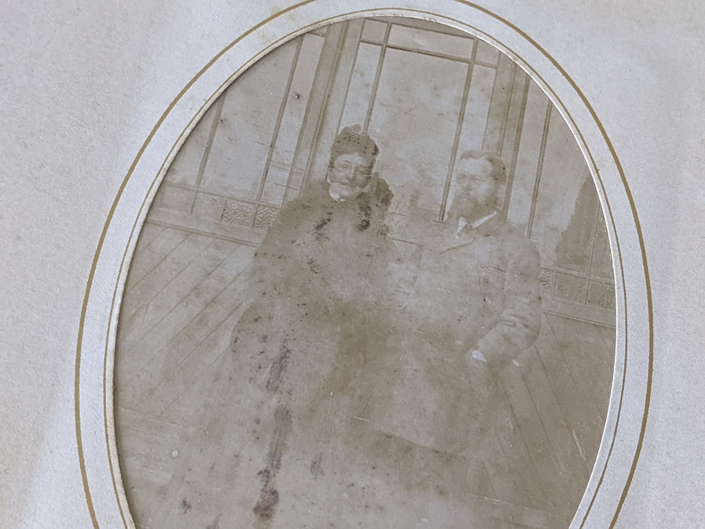 1800s Antique Family Photo Album Victorian Leather Original Photographs !! Amazing Historical Portraits Beautiful Reference Photography !!