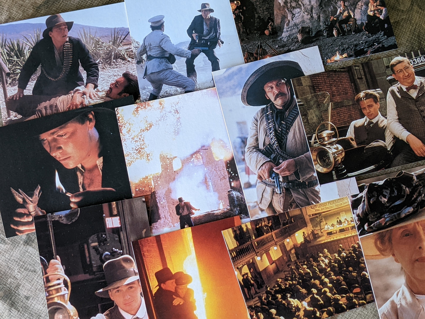 1992 Young Indiana Jones *Complete Trading Card Set of 95 Cards & 10 SE 3D Cards & Unpunched Glasses