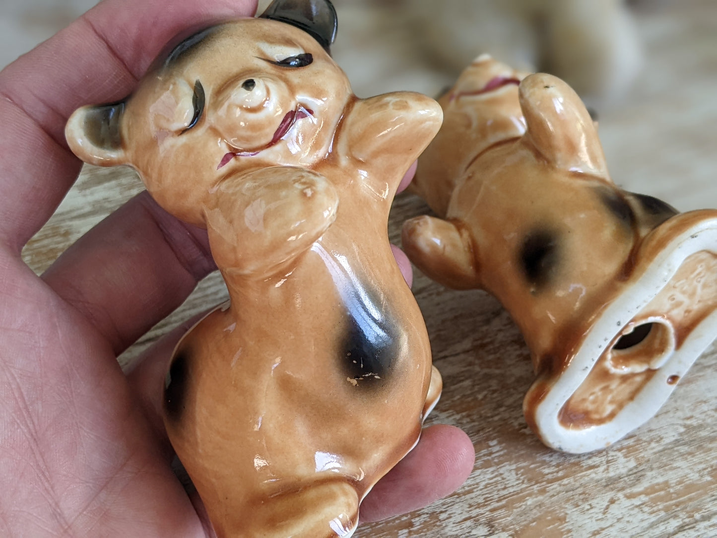 1940s Salt & Pepper Shakers by Ruth Van Tellingen Bengen Hugging Bears !! Adorable Vintage Gifts !!
