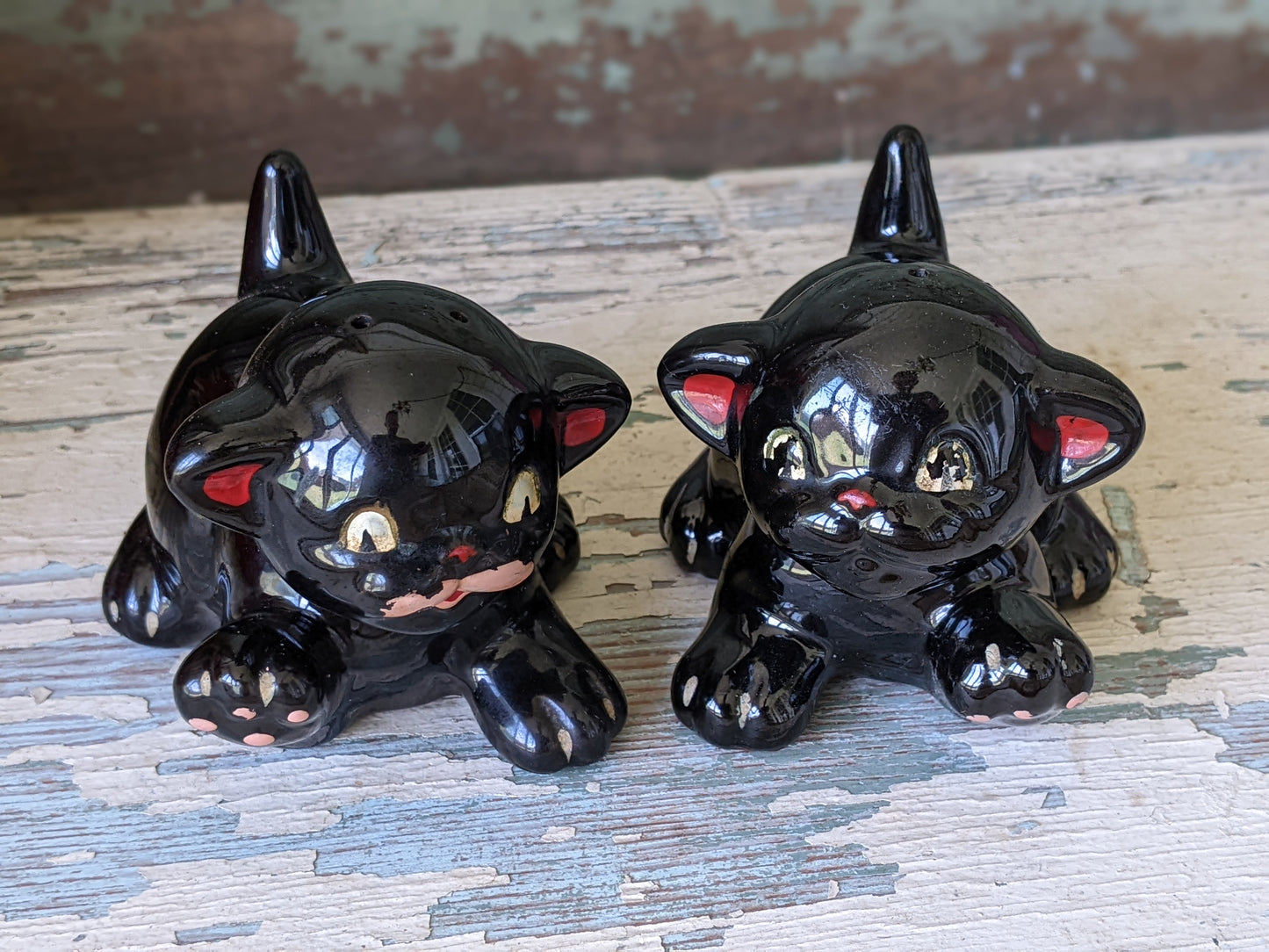 1950s Relco Rare Playful Black Cat Salt & Pepper Shakers Japan Redware Kitsch Kitschy MCM !! Awesome Holiday Gifts !! Halloween