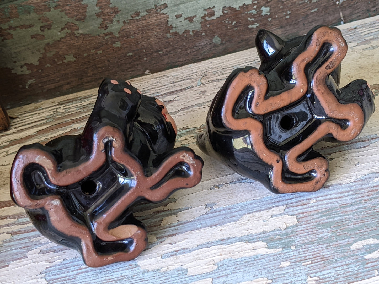 1950s Relco Rare Playful Black Cat Salt & Pepper Shakers Japan Redware Kitsch Kitschy MCM !! Awesome Holiday Gifts !! Halloween