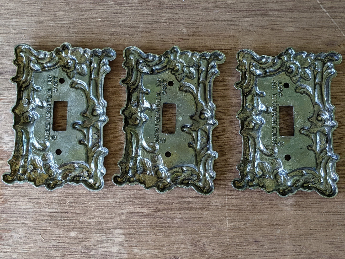 1967 Ameritac Set of 3 Model 60T Metal Light Switch Plate Cover **Amer Tack & HDWE Co