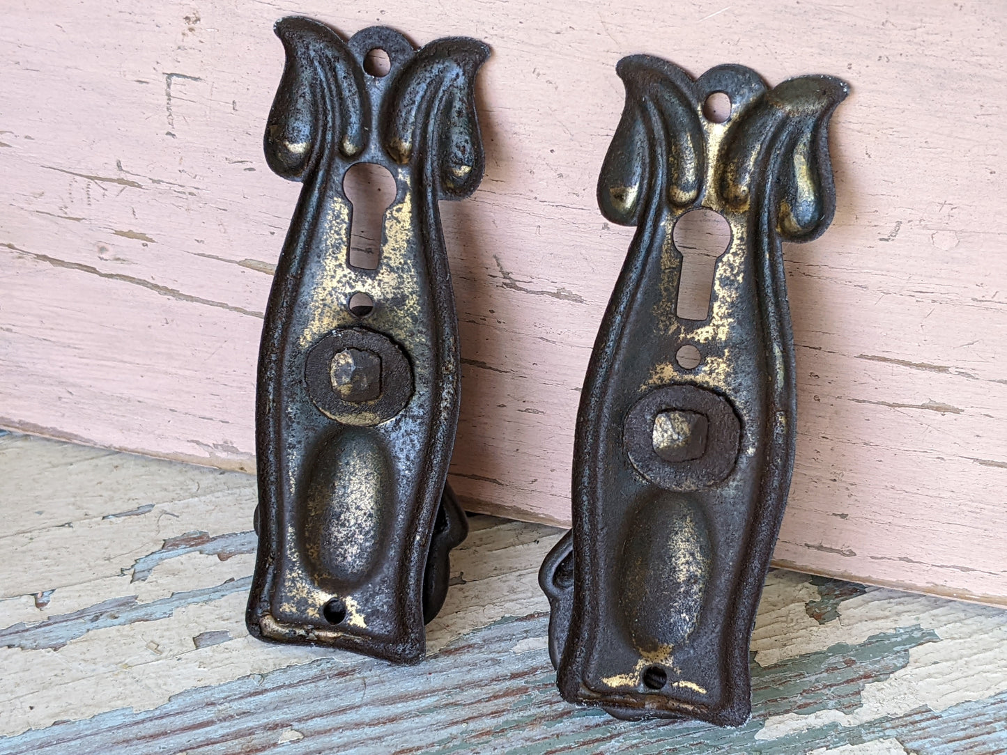 1940s !! Rare !! Vintage Art Nouveau Drawer Pulls Key Hole Stamped Brass Back Plates Cast Handles !! Beautiful Vintage Decor !!