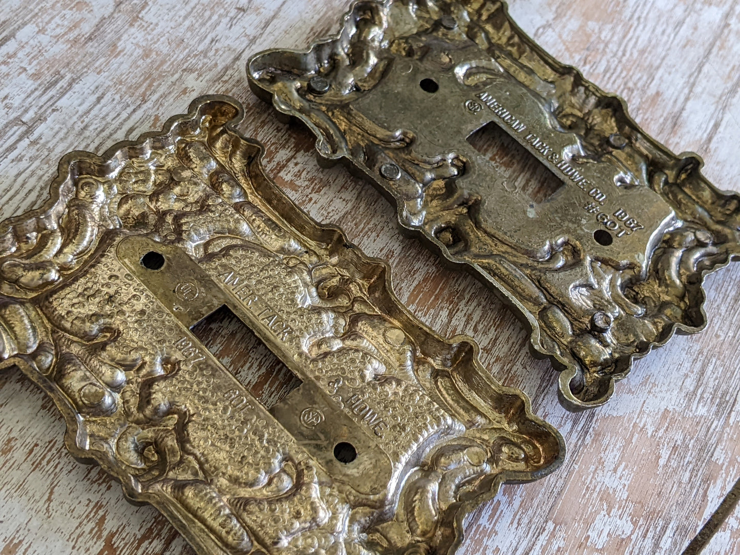 1967 Ameritac Set of 2 Model 60T Metal Light Switch Plate Cover Amer Tack & HDWE Co. !! Vintage Restoration !!
