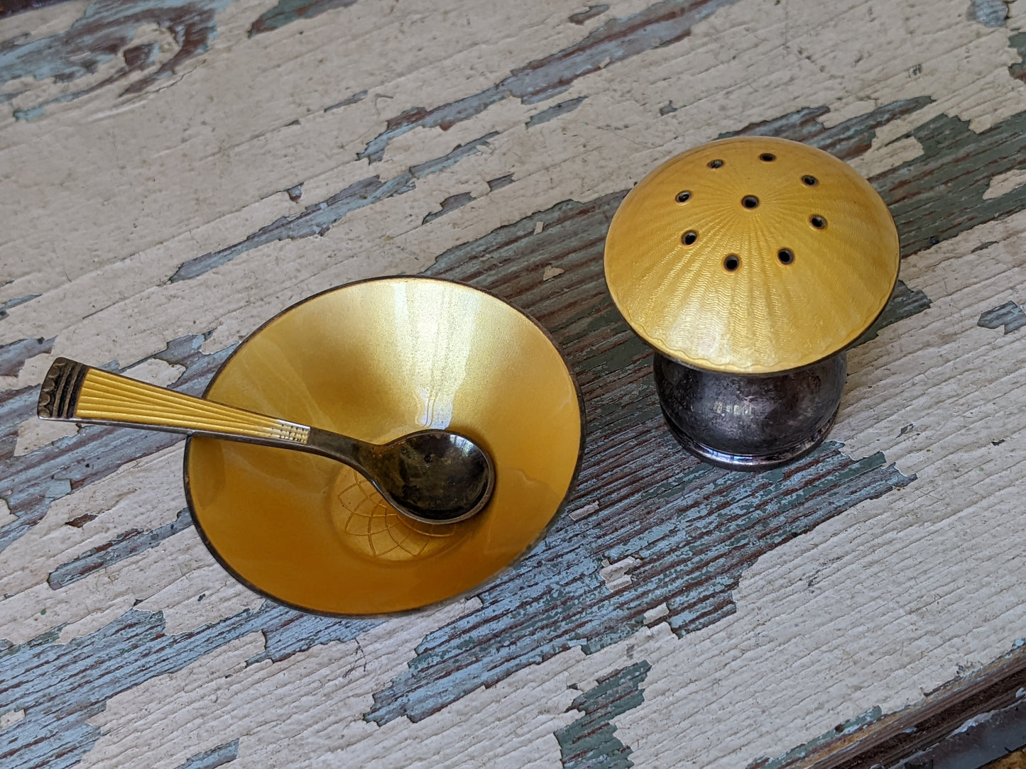 1950s Ela Denmark Sterling Silver Salt Cellar & Pepper Shaker 925S Rare Enamel Mushroom !! Elegant Classy Vintage Gifts !!