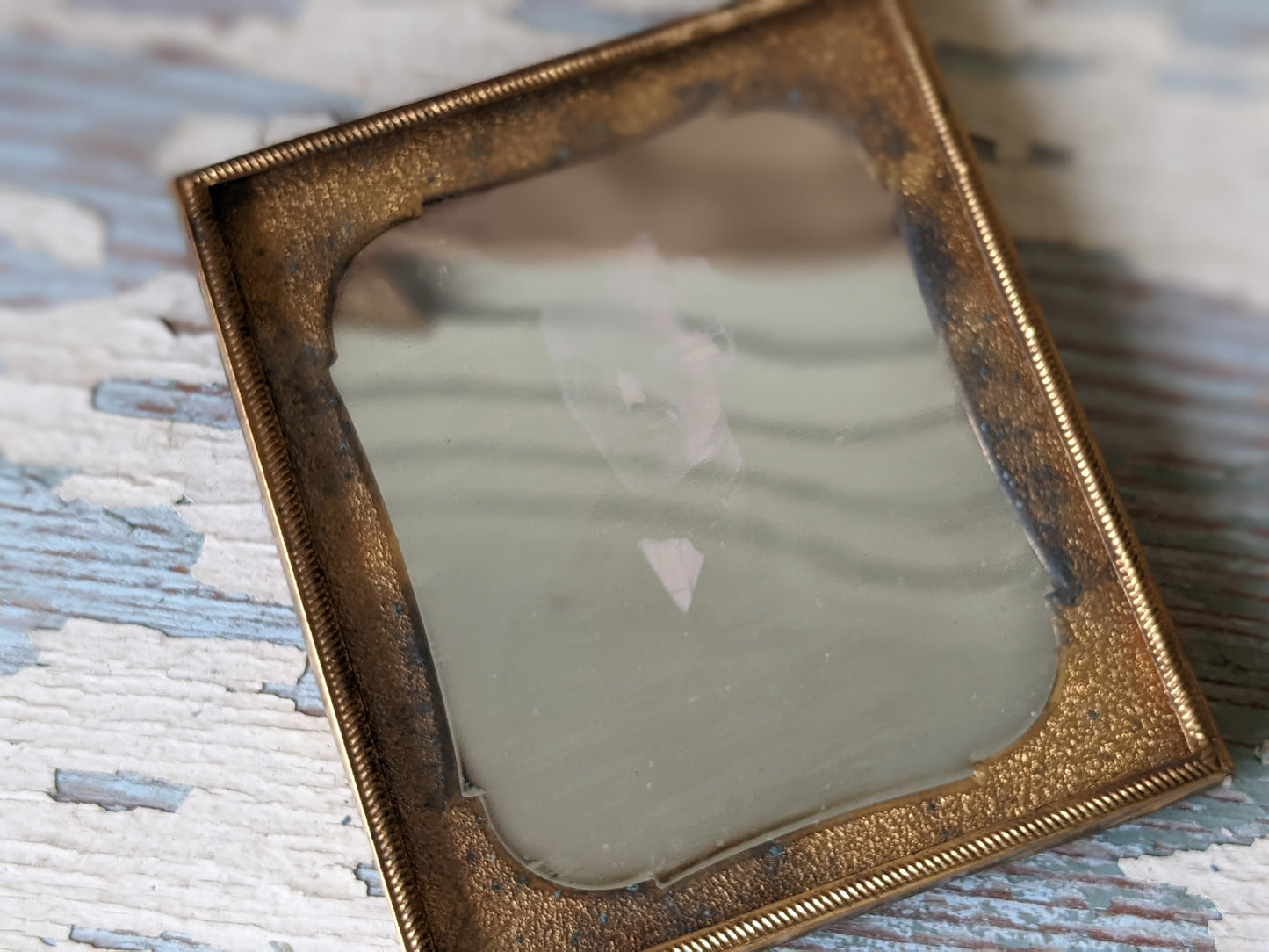 1850s Daguerreotype Stunning Mans Portrait Amazing Exposure !! Rare Condition !! Historical Vintage Gifts !!