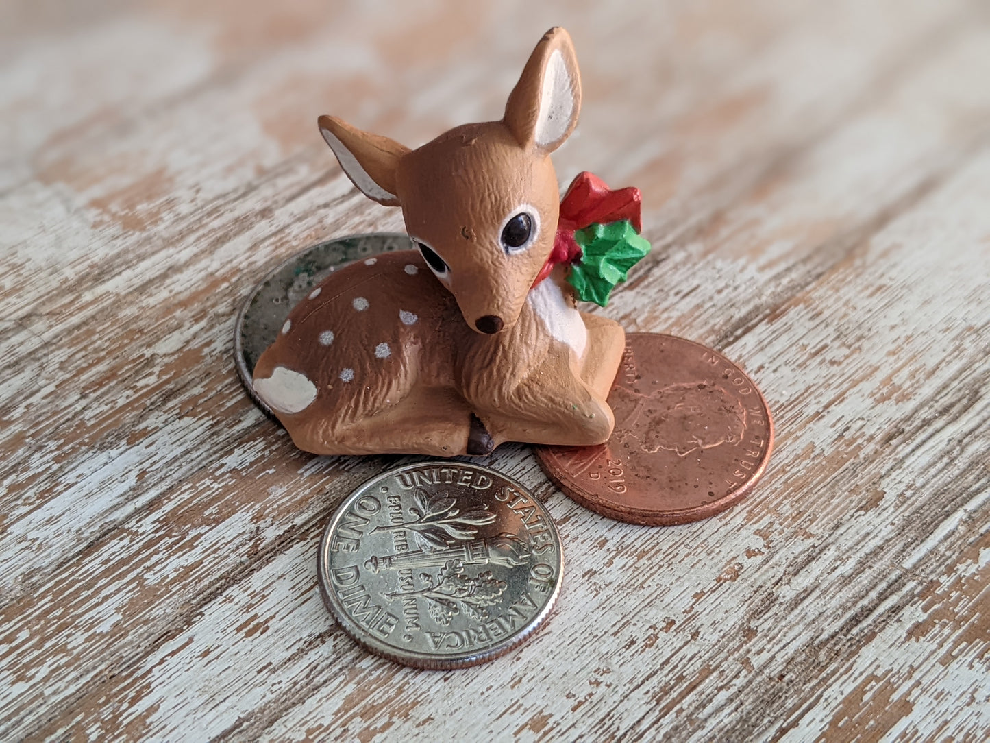 1987 Fawn Laying Down Holly Red Bow Merry Miniature by Hallmark Christmas Holiday Collectibles No. XHA3757 !! Retro Holiday Gifts !!
