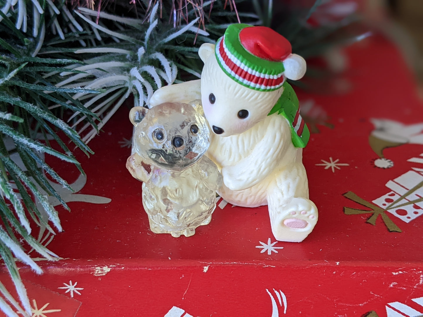 1987 Polar Bear Merry Miniature by Hallmark Christmas Holiday Collectibles !! Retro Holiday Gifts !!