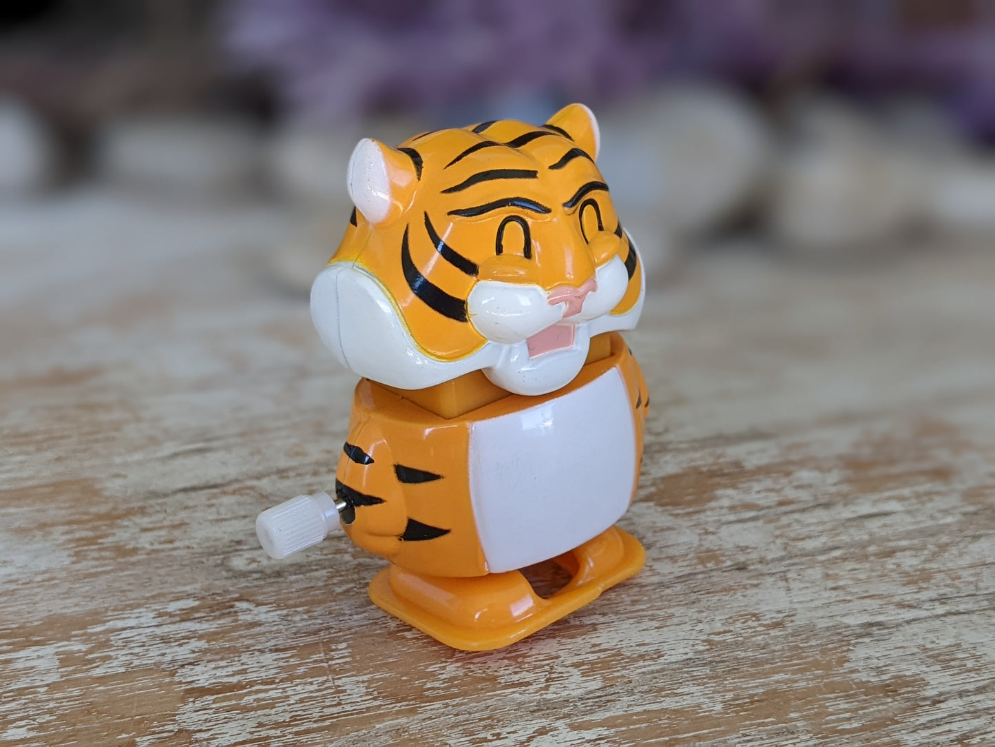 1980s Tiger Wind-Up Toy Wobbling Head & Walking Working !! Amazing Vintage Gifts !! Retro Gift Ideas !!