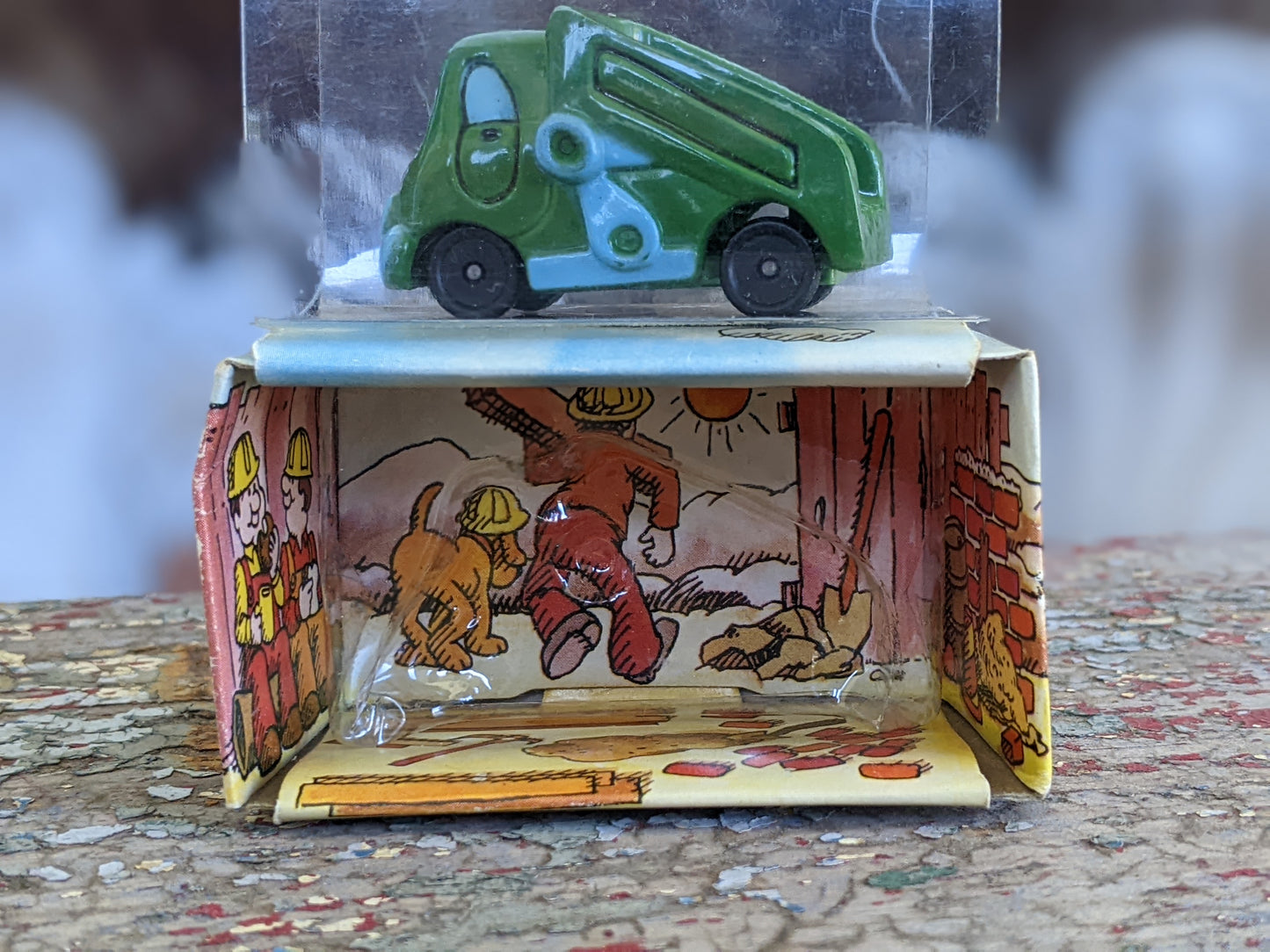 1976 Funkymobiles Dirty Dumpster by Wallace Berrie NIP NOS !! Amazing Retro Memories !! Rare Vintage Gifts !!