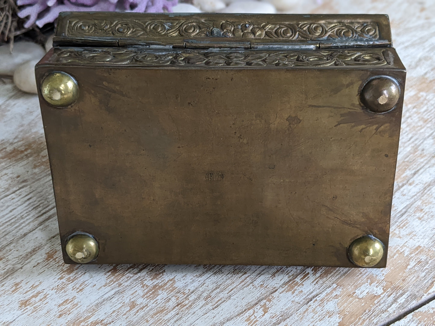 VIntage Chinese Foo Embossed Relief Cedar Box Trinket Cigarette Brass Finish !! Awesome Vintage Gifts !! Unique Gift Ideas !!