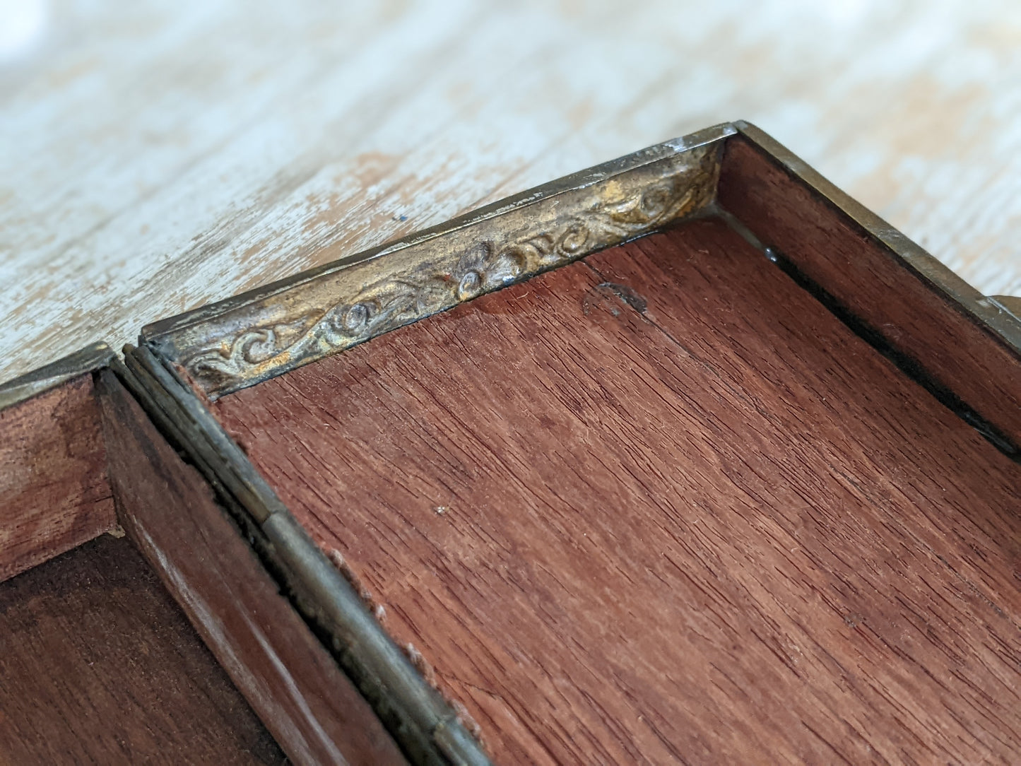 VIntage Chinese Foo Embossed Relief Cedar Box Trinket Cigarette Brass Finish !! Awesome Vintage Gifts !! Unique Gift Ideas !!