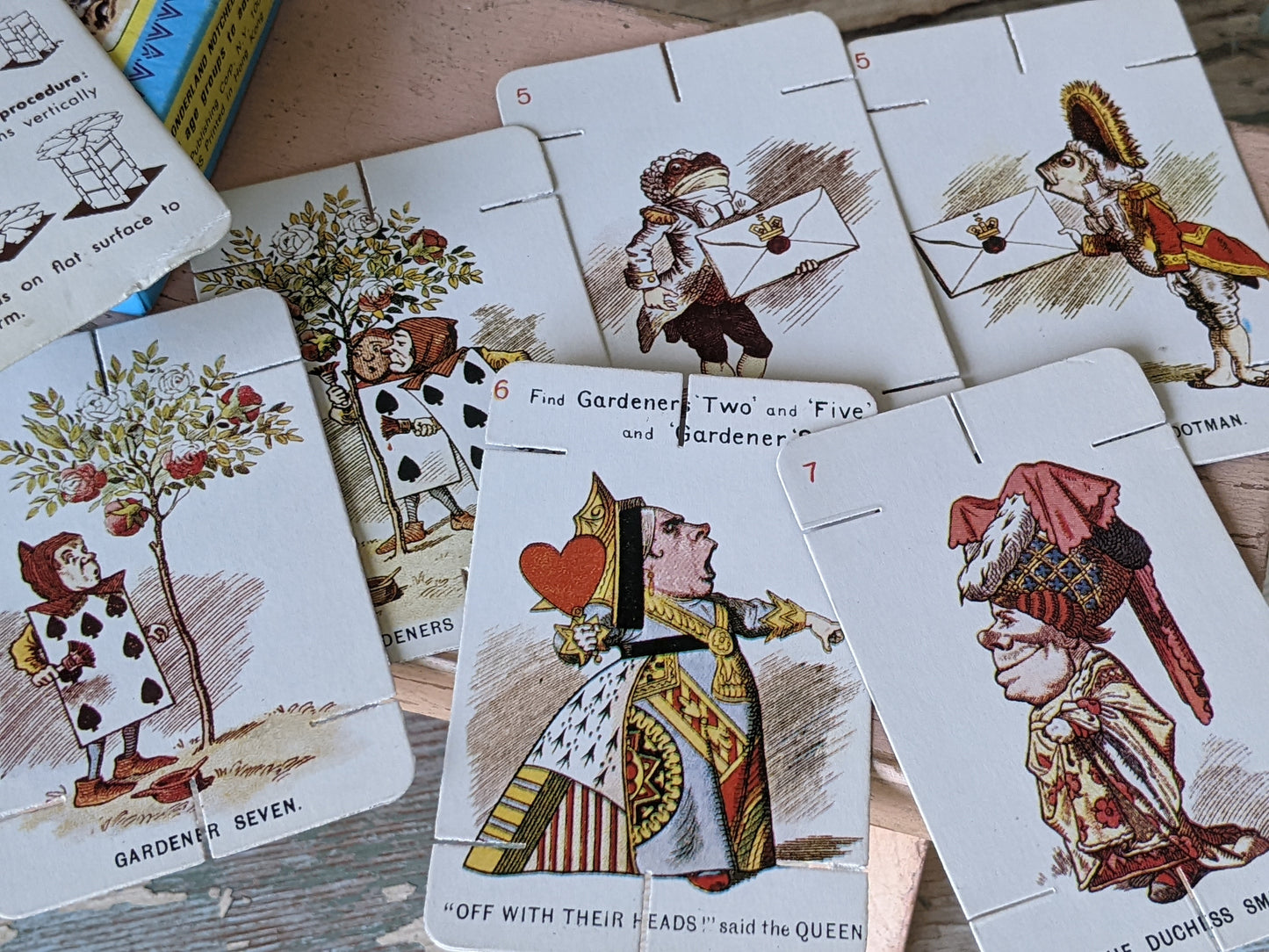 1970s Alice In Wonderland !! Complete !! Notched Construction Card Set !! Amazing Vintage Gifts !! Nostalgia Retro Gift Ideas !!