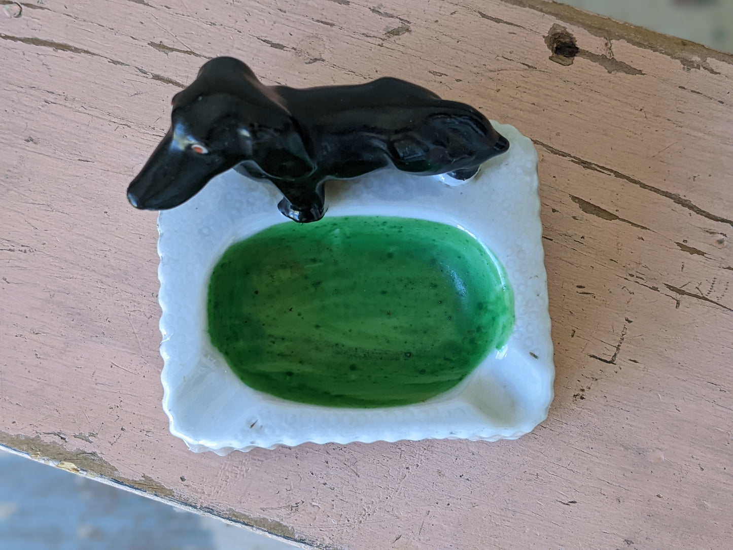 1950s Dachshund Charming Ashtray !! Rare !! Hand-Painted Porcelain Japan !! Awesome Unusual Gifts !! Retro Style Gift Ideas !!