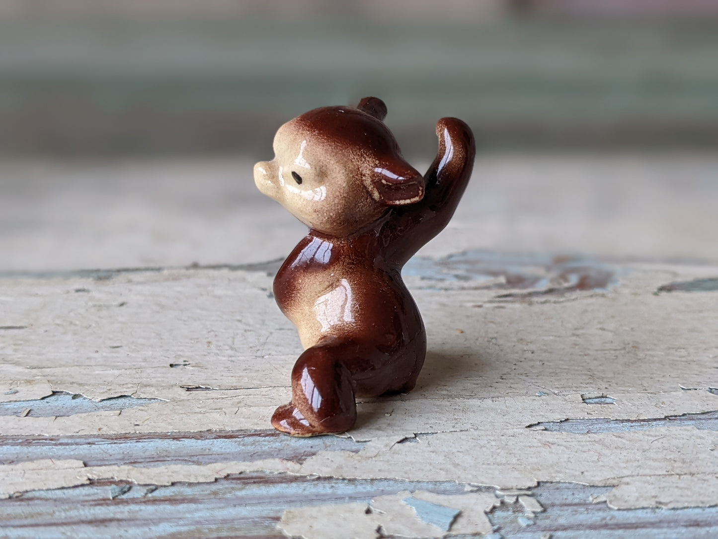 Vintage 1970s Hagen Renaker Mini Angry Bear Cub Porcelain Miniature !! Retro Gifts !! Very Nice Condition !!