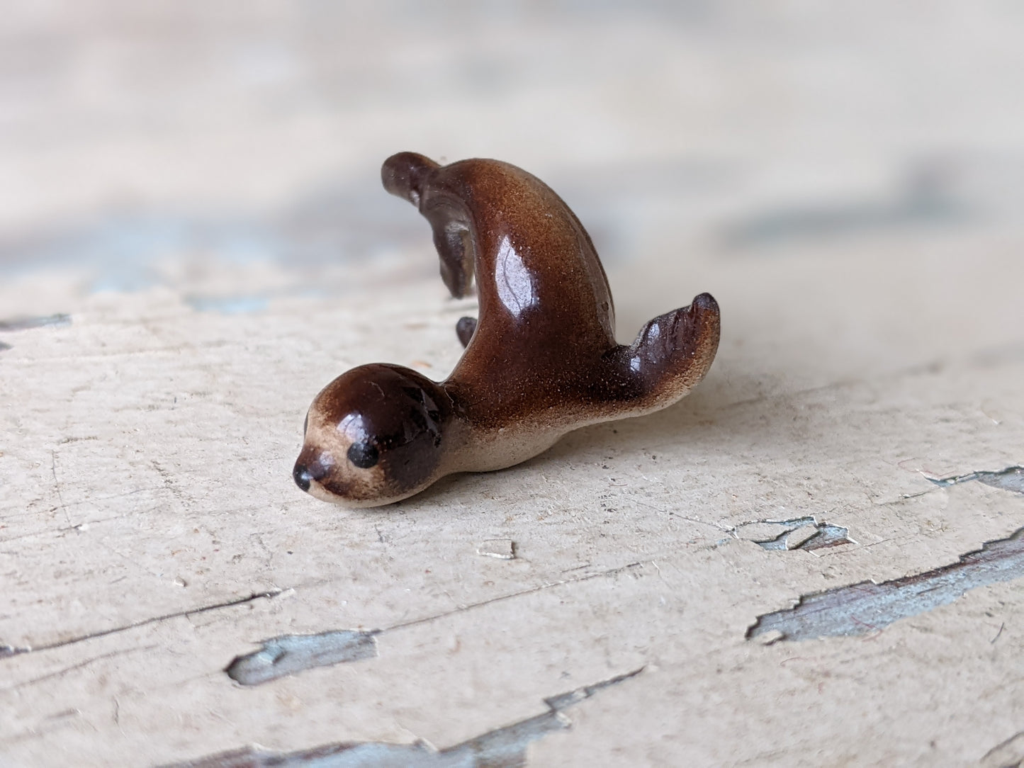 1980s Hagen Renaker Baby Seal Porcelain Miniature !! Amazing Vintage Gifts & Collectibles !!