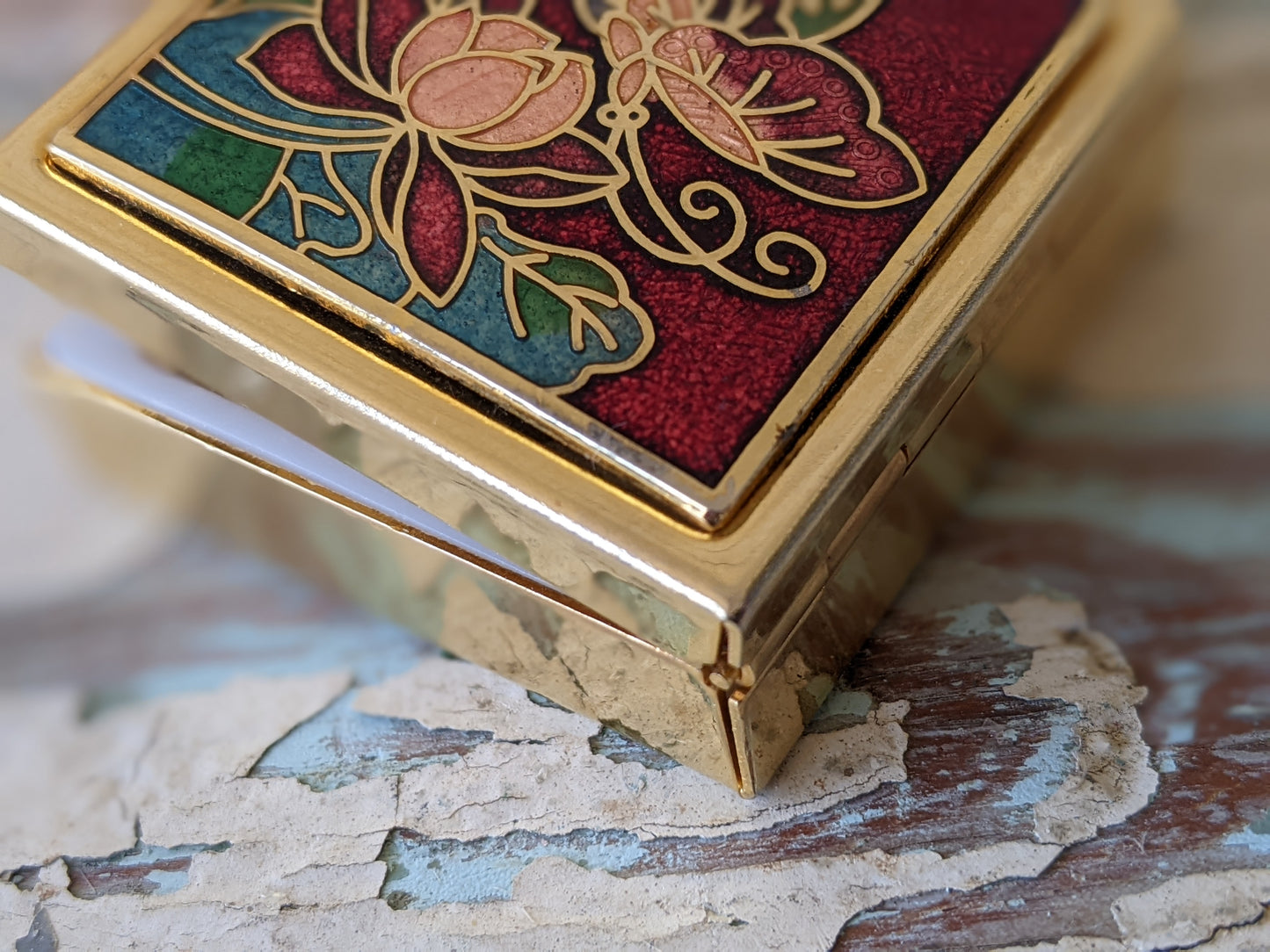 1960s Cloisonne Enamel Floral Square Pill Box !! Collectible Vintage Gifts !!