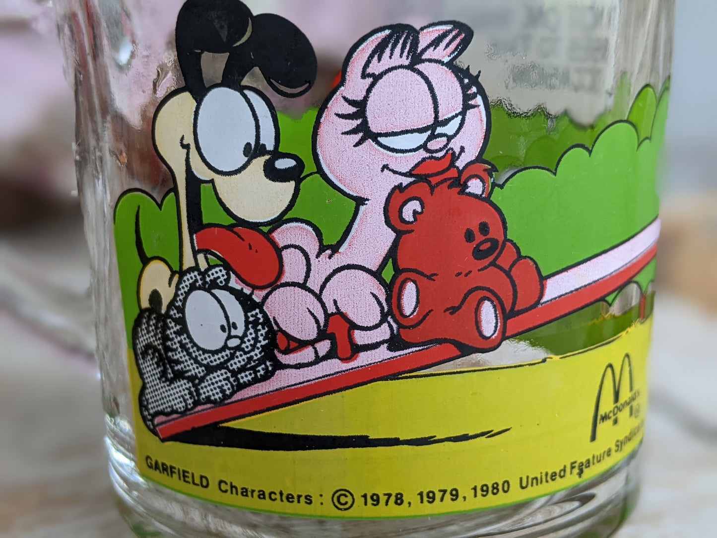 1978 Vintage Garfield Glasses by McDonalds Complete Set of 4 Mugs !! A Perfect Retro Gift