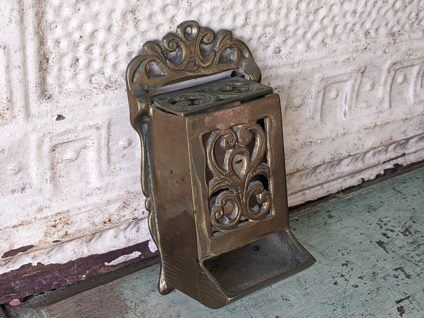 1950s Solid Brass Matchbox Holder Wall Mounted Hollywood Regency !! Brilliant Regal Vintage Gifts & Collectibles