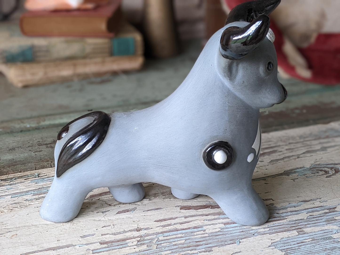 1970s !! Signed !! Julio Eduardo Segovia Pottery Handmade Hand-painted Bull !! Amazing Rare Art & Collectibles