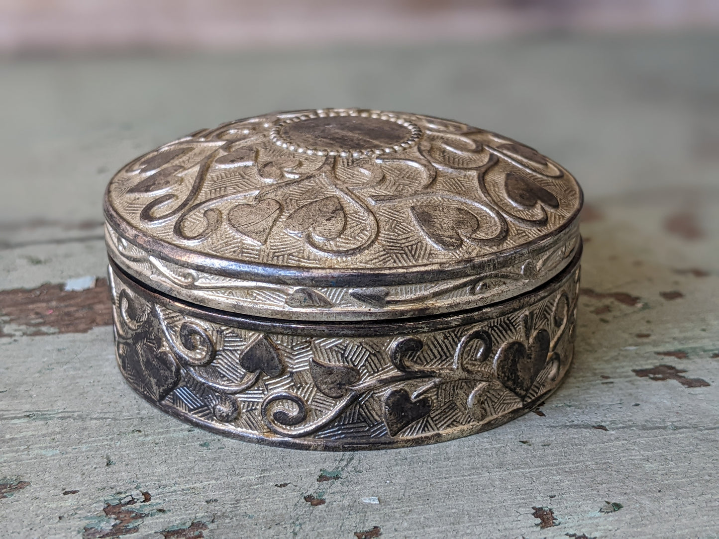 1950s Spades Round Trinket Box w Plumb Cherry Red Velvet Silver Brushed Nickel Finish !! Made In Japan !! Awesome Vintage Gift !!