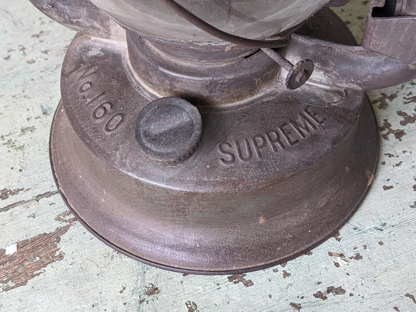 1930s Supreme No.160 Kerosine Lantern By Embury MFG Co Warsaw, NY. Rusty Gold American History !! Beautiful Antique Gifts & Decor Projects