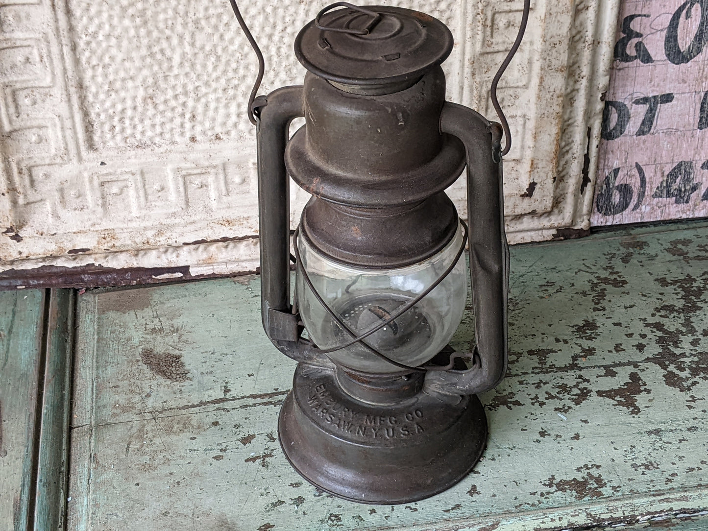1930s Supreme No.160 Kerosine Lantern By Embury MFG Co Warsaw, NY. Rusty Gold American History !! Beautiful Antique Gifts & Decor Projects