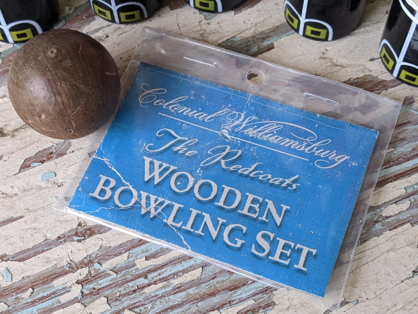 Vintage Wooden Bowling Set Colonial Williamsburg Redcoats Revolution 6 pcs Ball !! Joyful Vintage Souvenir Gifts & Collectibles