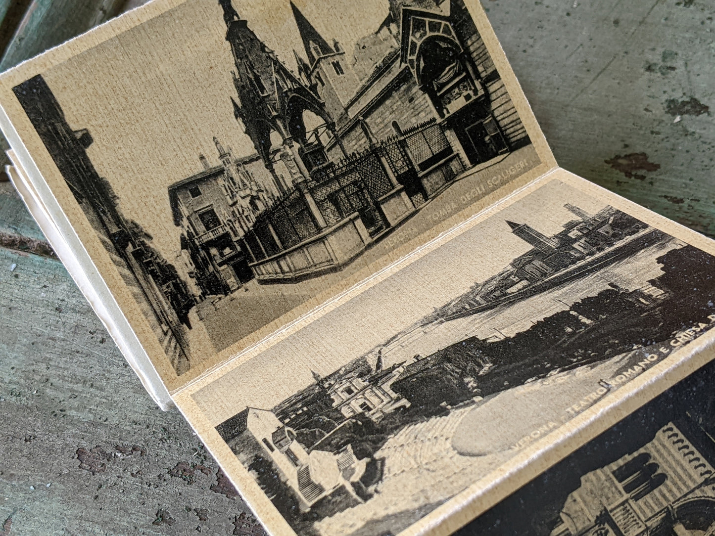 1950s Verona Italy Set of 20 Photographs Souvenir Booklet Miniature Album !! Amazing History Vintage Gifts & Collectibles