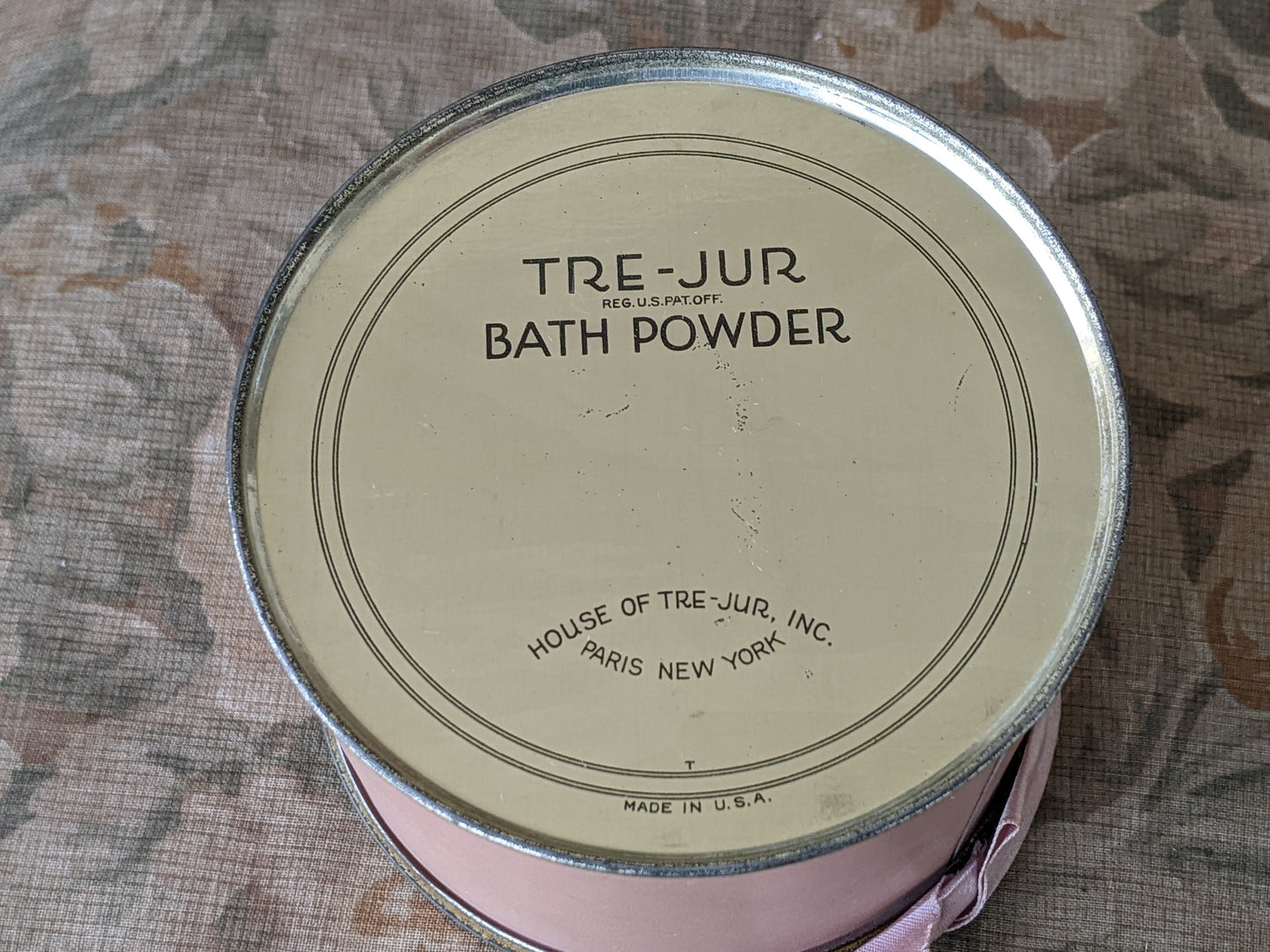 1930s House Of Tre-Jur Art Deco Bath Powder Tin Paris New York **Rare