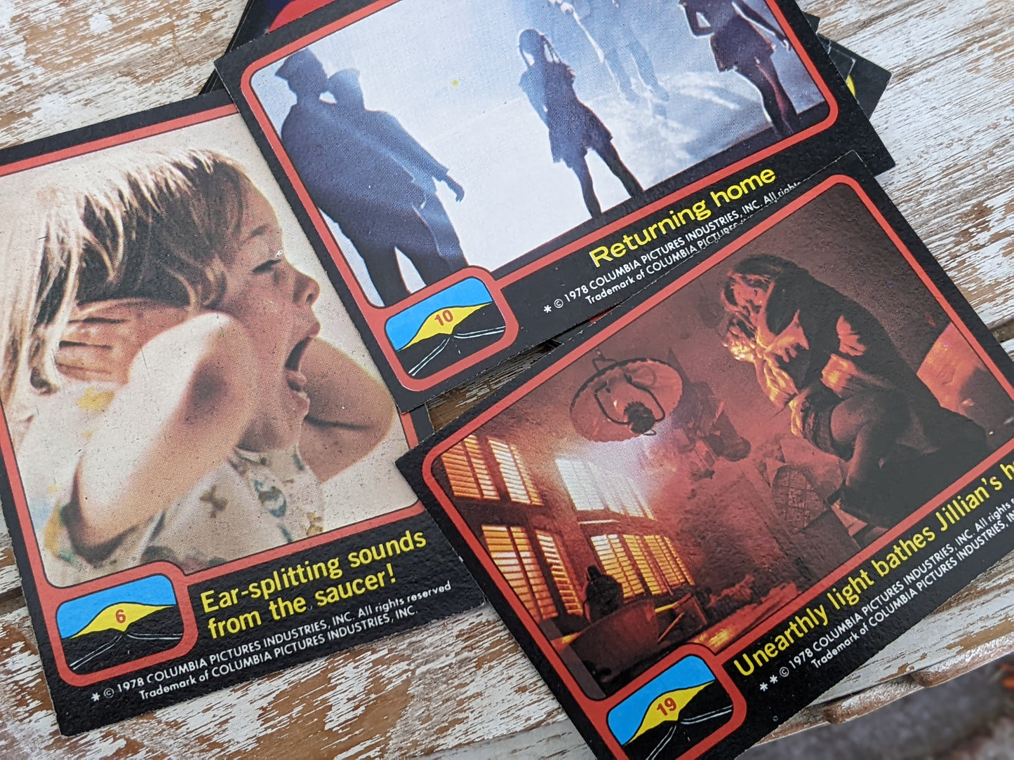 1978 Close Encounters Of The Third Kind Movie Photo Cards by Topps **Complete 66 Cards w/ 11 Stickers