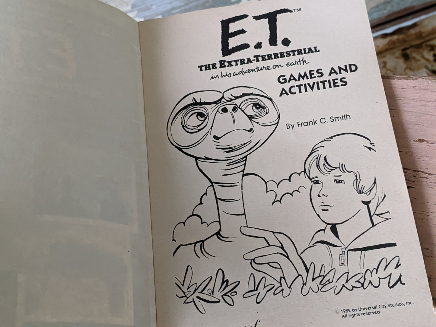 1982 E.T. The Extra-Terrestrial Original Games & Activities Book **Unused