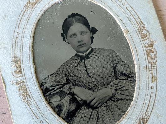 Vintage Tintype Studio Portrait Young Woman **Beautiful Eyes