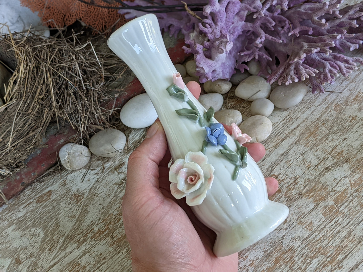 1970s Floral Bud Vase w Sculpted Fowers !! Joyful Decorative Vintage Gifts & Collectibles