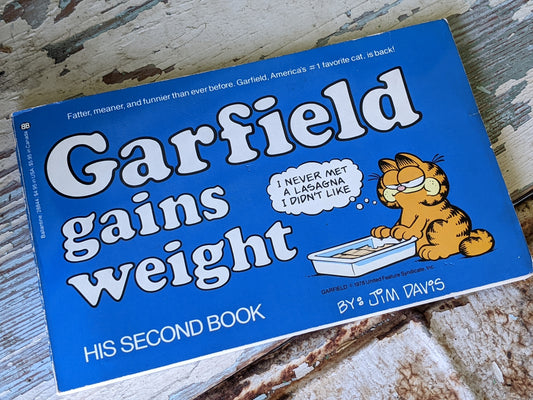 1981 Garfield Gains Weight Comic Book #2 By Jim Davis **Awesome Vintage Gift