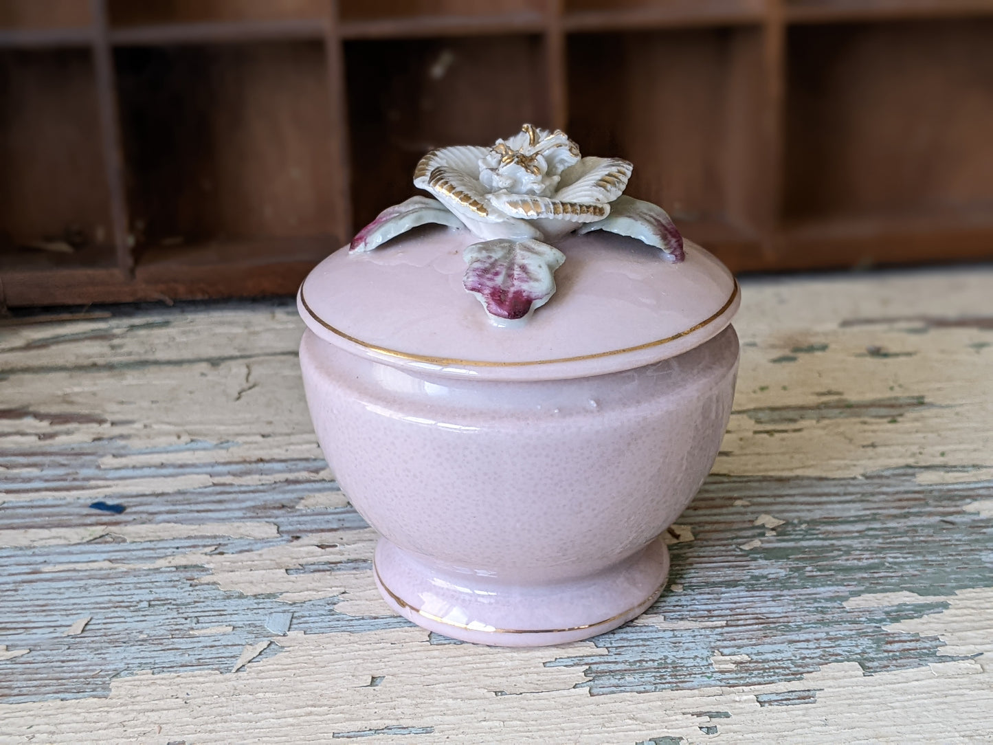 Vintage Pink Trinket Jar Box w Applied Flowers Gold Highlights Japan Mid-Century 7264