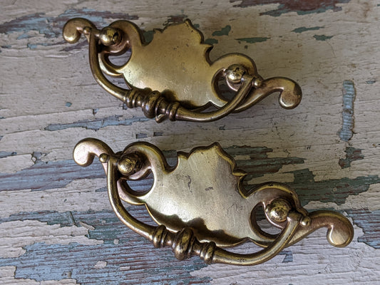 Vintage Dungeon Chic Chippendale Drawer Pulls Set of 2 Brass Finish N 343 1 KBC !! Vintage Decor !!