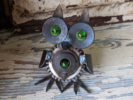 Vintage One-Of-A-Kind Owl Handmade Metal Sculpture Steampunk Rustic Fantasy Folk Art !! Amazing Rare Vintage Gifts !!