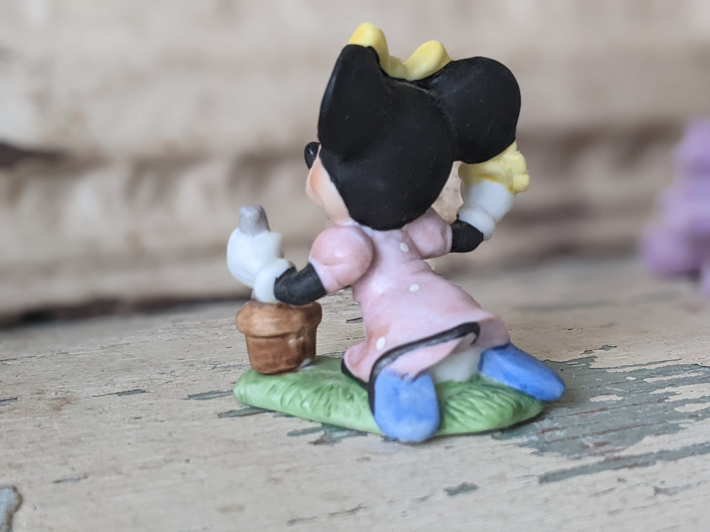 1970s Minnie Mouse Bisque Figurine by Walt Disney Productions !! Joyful Collectibles !! Classic Disney Gift Ideas !!