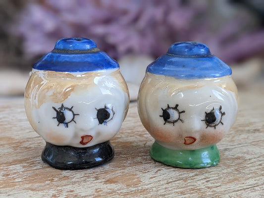 1950s Lusterware Salt & Pepper Shakers Frou Frou Toonies Porcelain Girls Hand-Painted Japan !! Tasty Vintage Gifts Retro Gift Ideas !!