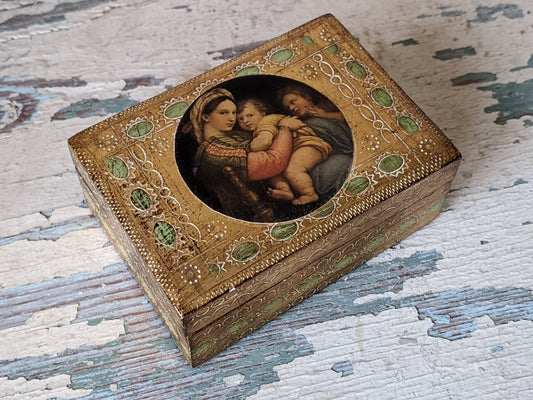 1950s Raphael's Madonna Florentine Handmade Italian Jewelry Trinket Box Small Florentia Wood Gold Gilded !! Hand-Painted Vintage Gifts !!