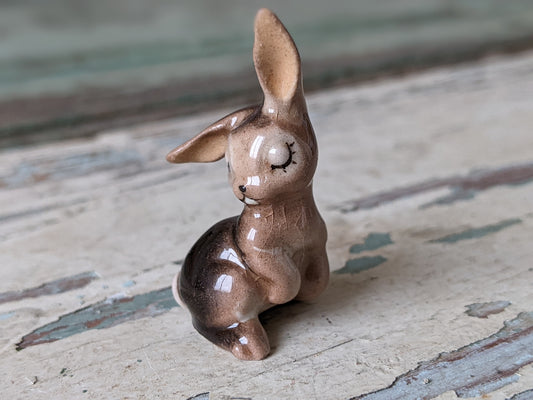 1980s Adorable Rabbit by Hagen Renaker Miniature !! Adorable Vintage Gifts & Collectibles !! Always FREE Shipping !!